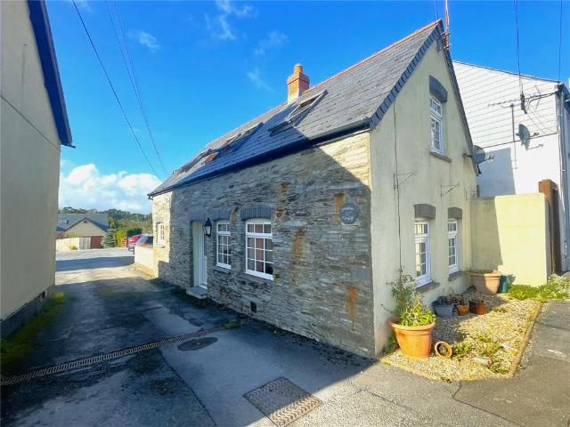 House for sale in Llanfallteg, Wales