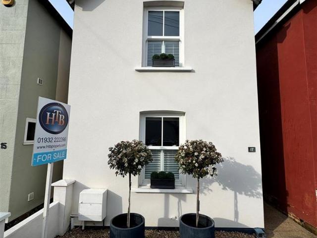 House for sale in Hersham, Elmbridge