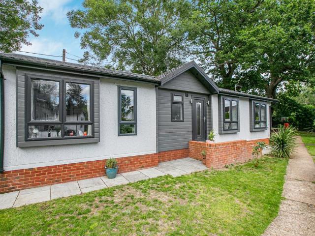 House for sale in Lower Halliford, Surrey