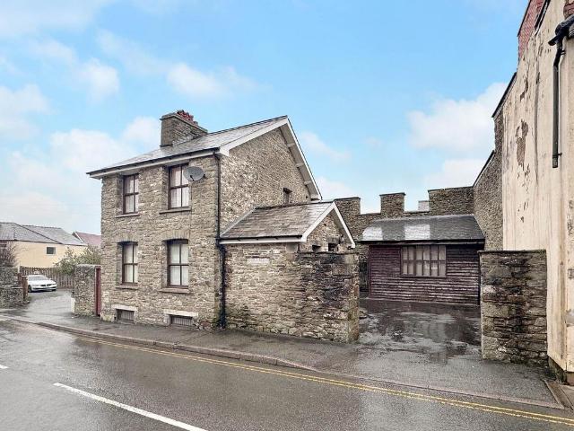 House for sale in Builth Wells, Wales