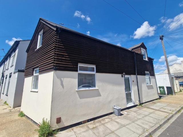 House for sale in Copnor, City Of Portsmouth