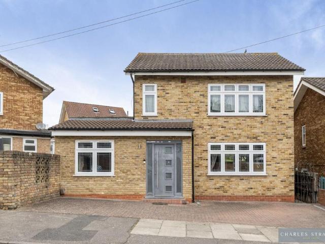House for sale in Fairlop, Greater London