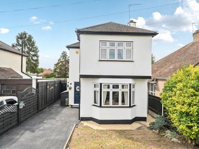 House for sale in Ramsden, Greater London