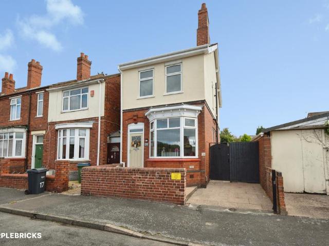 House for sale in Cherry Orchard, Rowley Regis