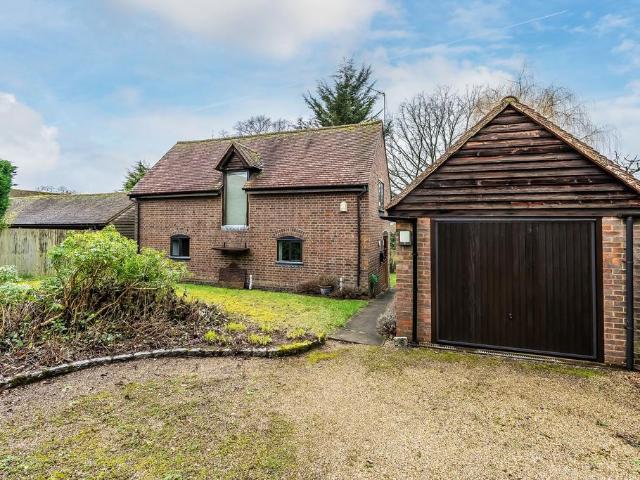 House for sale in Four Elms, The Butts