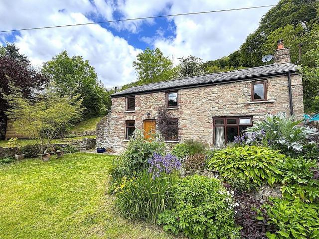 House for sale in Blackrock, Llanelly Hill