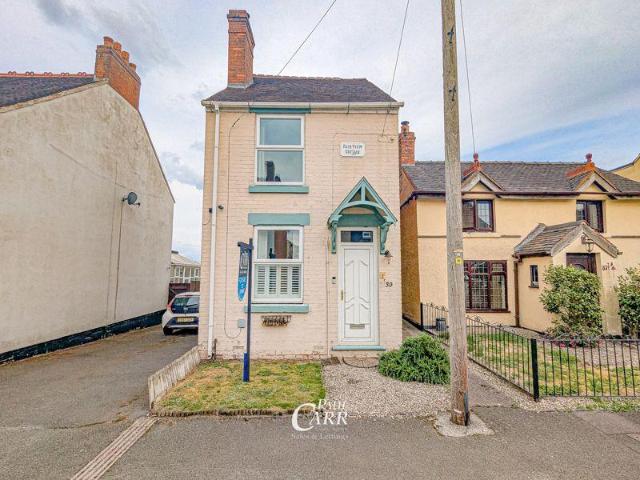 House for sale in Broomhill, Chadsmoor