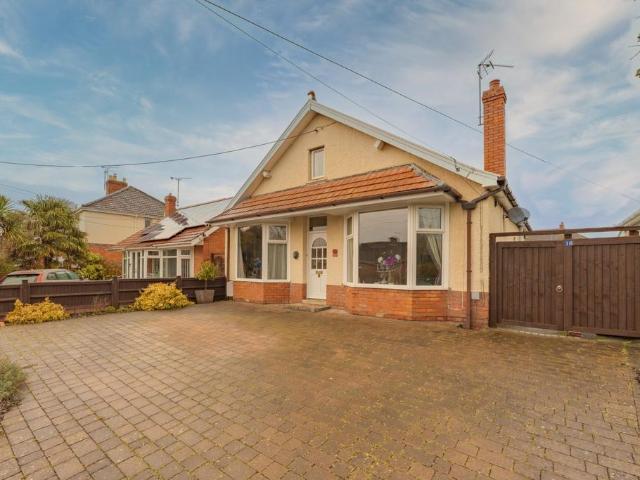 House for sale in Halcon, Rumwell