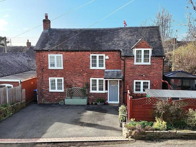 House for sale in Kingsley, Kingsley Moor