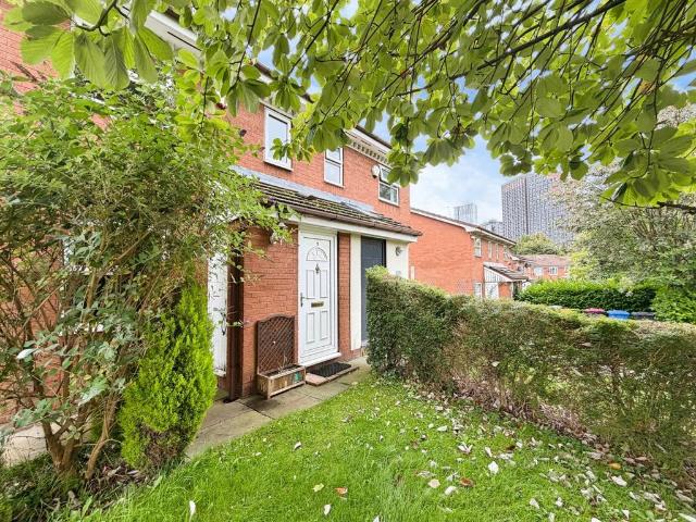 House for sale in Blackfriars, Salford