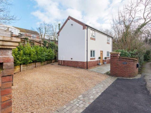 House for sale in Odd Rode, Scholar Green
