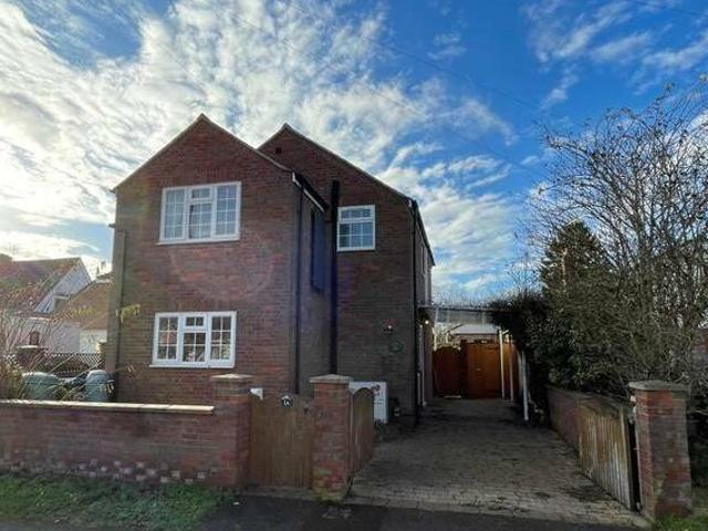 House for rent in Lyons, Greater London