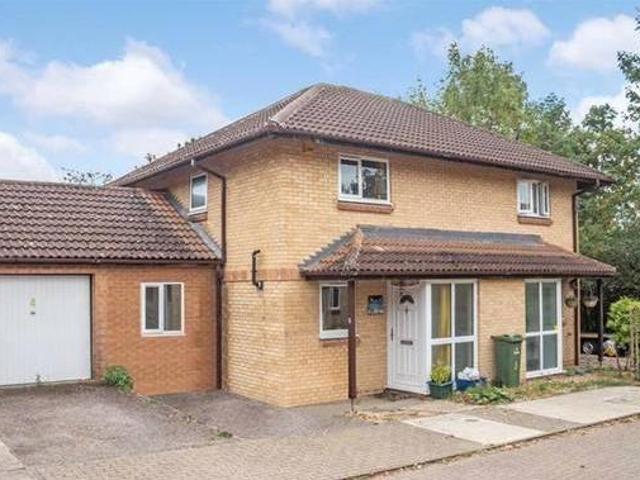 House for rent in Lyons, Greater London