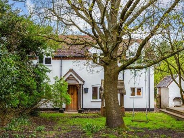 House for sale in Alderminster, Warwickshire
