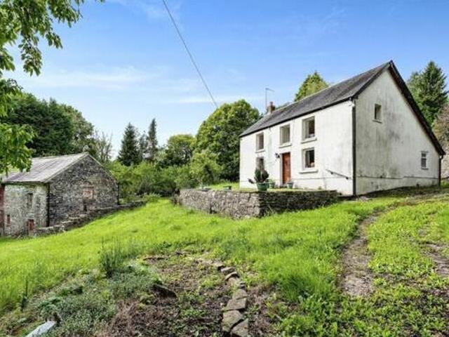 House for sale in Ammanford, Wales