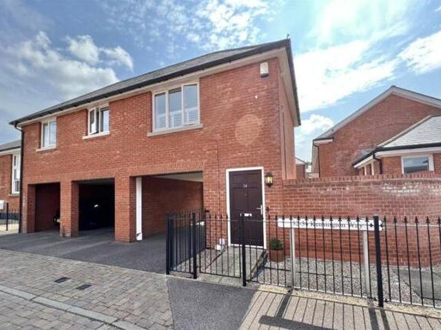 House for sale in Navestock Side, Essex