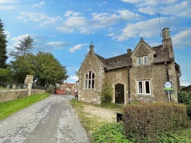 House for sale in Calne, Wiltshire