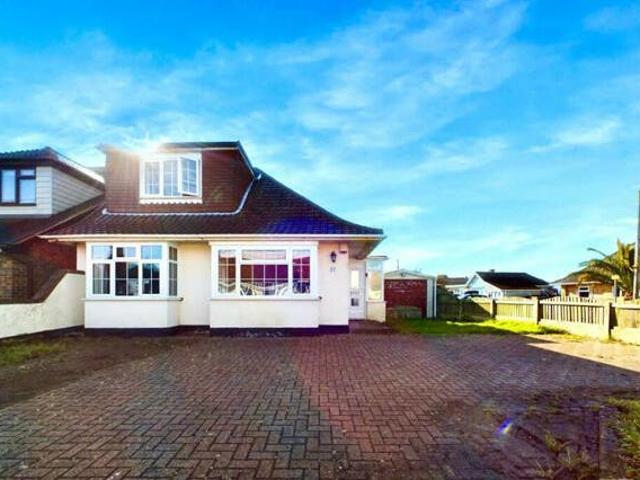 House for sale in Canvey Island