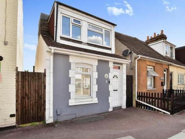 House for sale in Brompton, Chatham