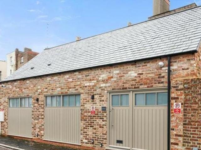 House for sale in Golden Valley, Gloucestershire
