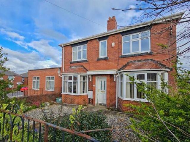 House for sale in Darfield, South Yorkshire