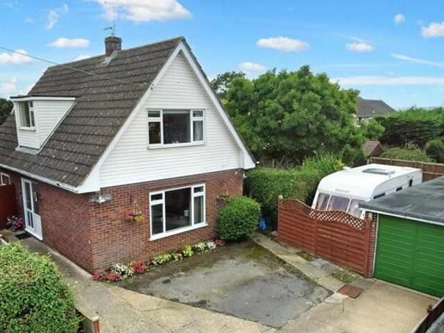 House for sale in Gloucester, Gloucestershire