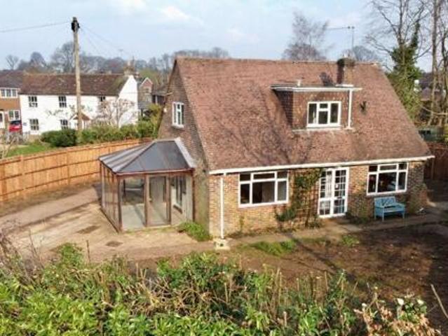 House for sale in Fole, Surrey