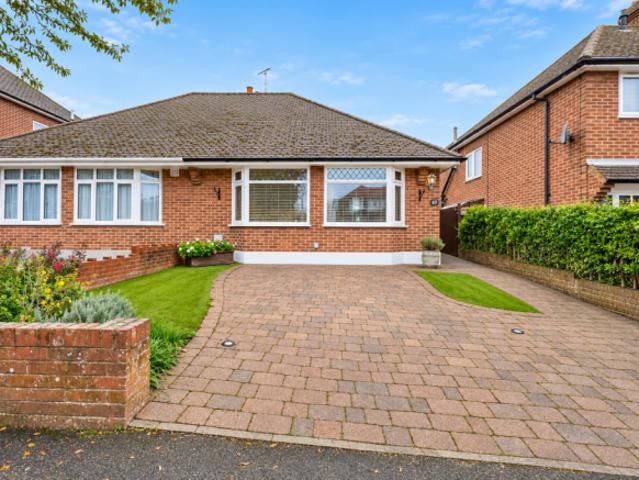 Farm for sale in Stuppington, Canterbury