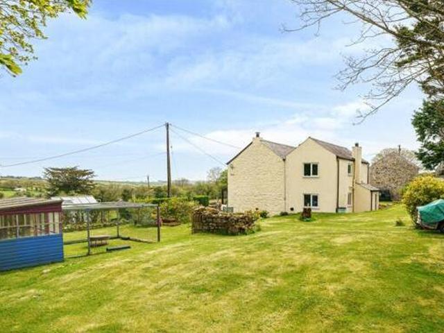 House for sale in Helston, Cornwall