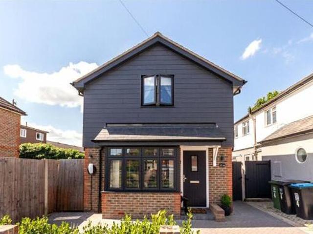 House for sale in Pouchen End, Hertfordshire