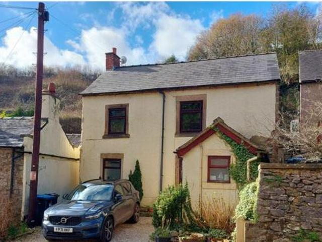 House for sale in Froggatt, East Midlands