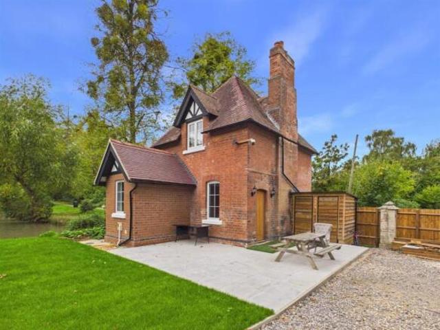 Farm for sale in Matson, Gloucester