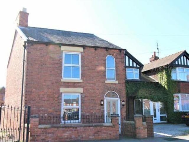 House for sale in Middlewich