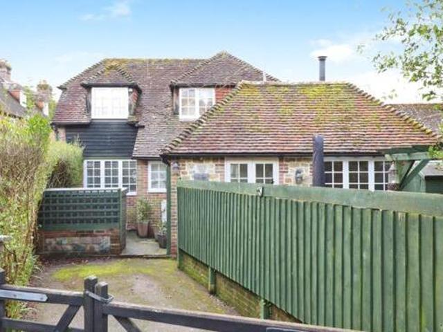House for sale in Littlecote, West Sussex
