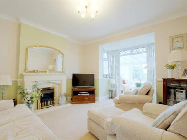Farm for sale in Attenborough, East Midlands