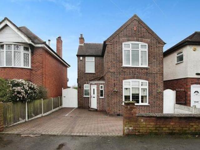 House for sale in Camp Hill, Warwickshire