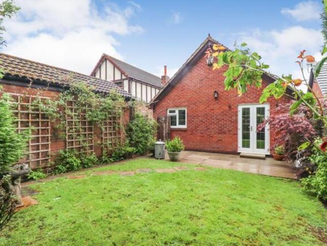 Farm for sale in Pendine, Wales