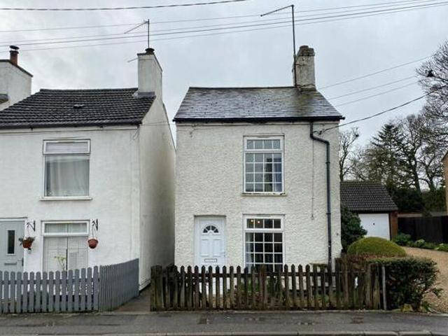 House for sale in Lyons, Greater London