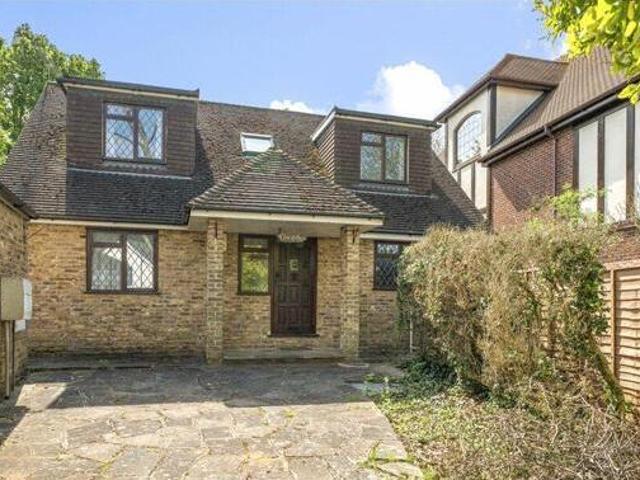 House for sale in Pinner, Greater London