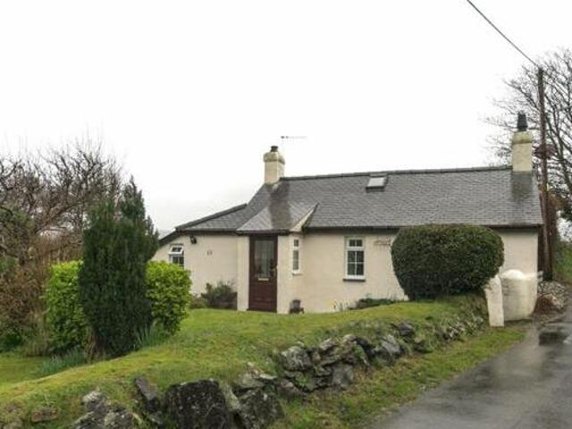 House for sale in Pwllheli, Wales