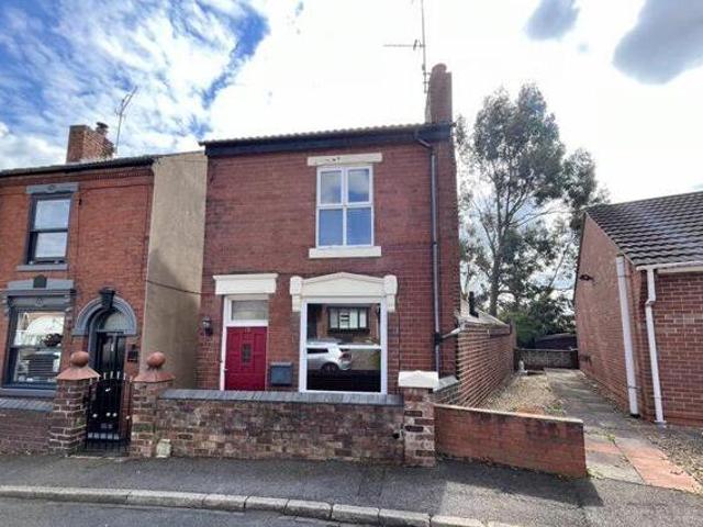 House for sale in Brierley Hill, West Midlands