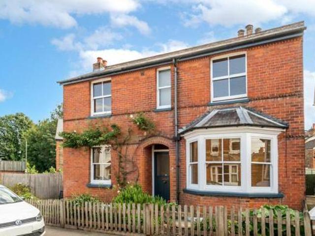 House for sale in Red Hill, Surrey