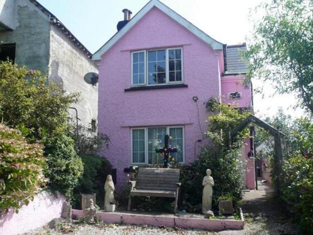 House for sale in Mount Ambrose, Cornwall