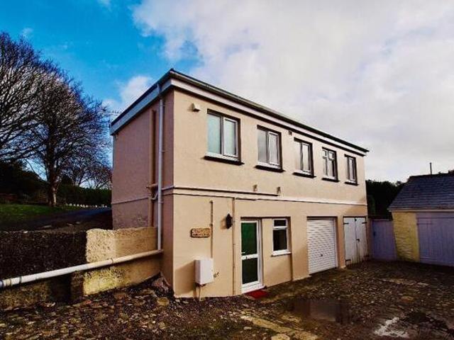 House for sale in Mount Ambrose, Cornwall