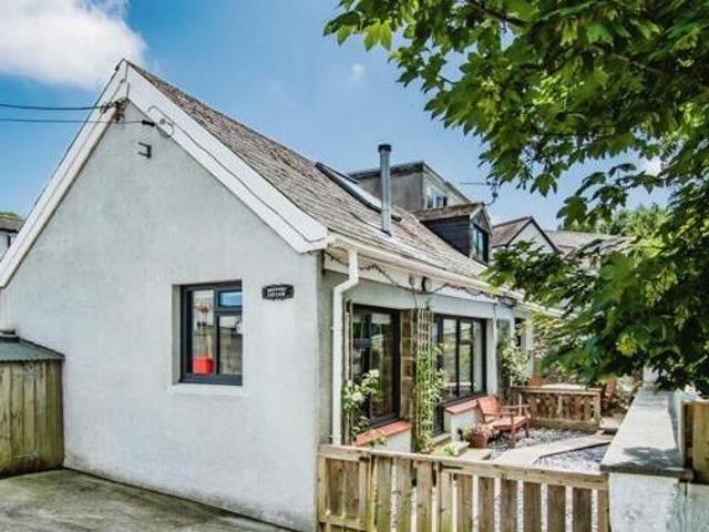 House for sale in Saundersfoot, Wales