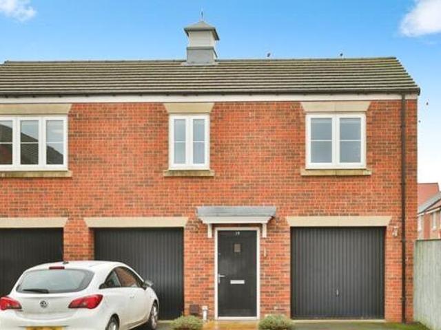 House for sale in Scarborough, York and North Yorkshire