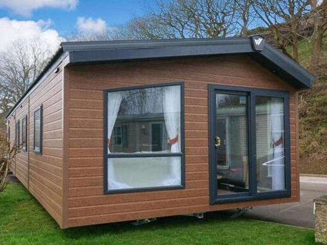 House for sale in West Yorkshire