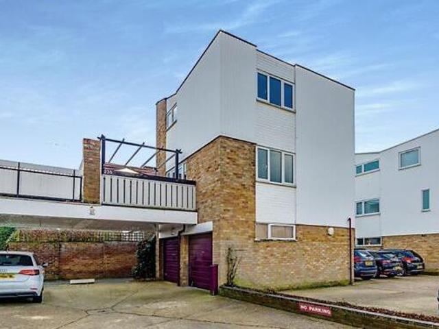 House for sale in Otterham Quay, Gillingham