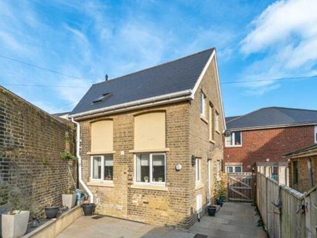 House for sale in Binstead, Ryde