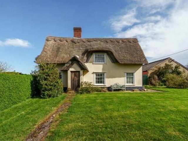 House for sale in Bedingfield, Suffolk
